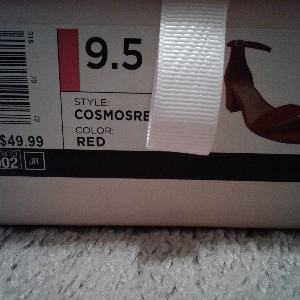 Women's shoes
